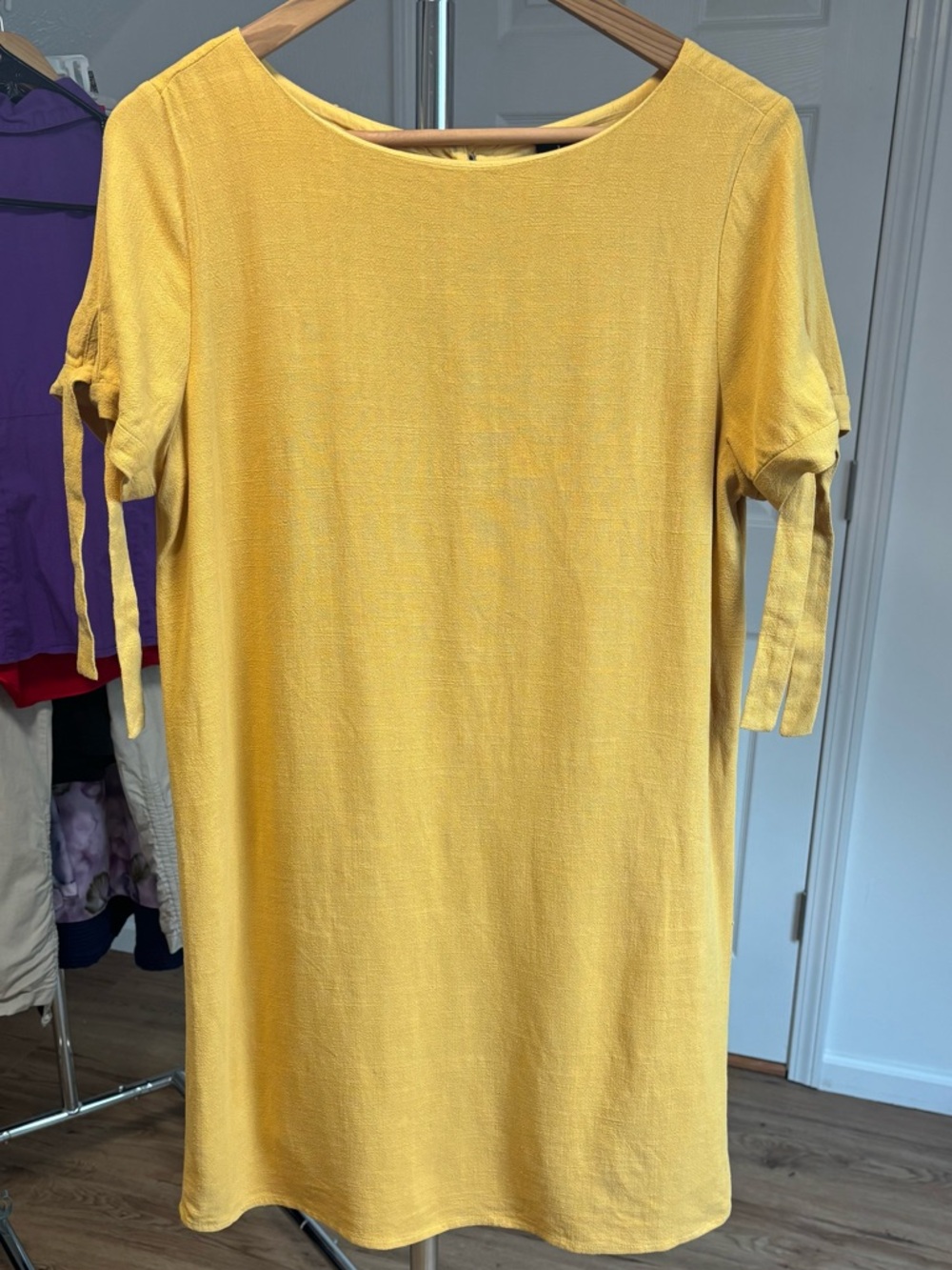 Lulu's yellow linen blend shift dress, medium